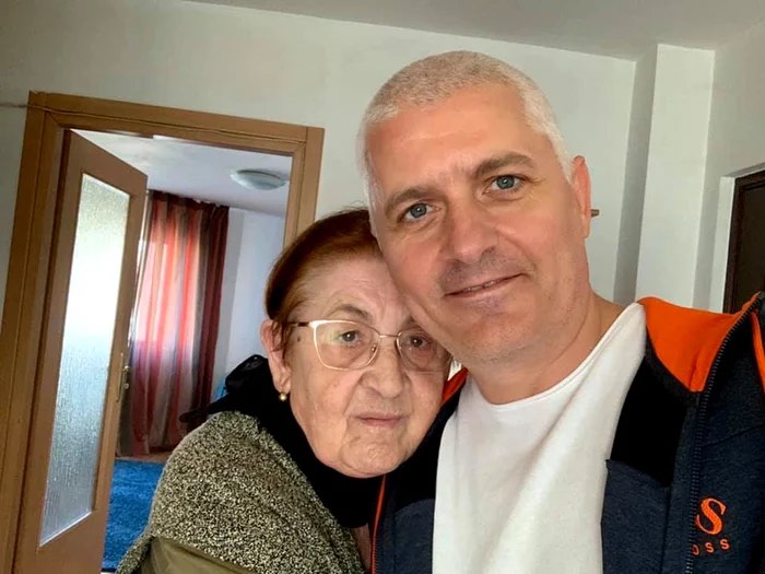 Virgil Ianțu și mama lui