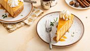 cheesecake cu dovleac si topping de caramel