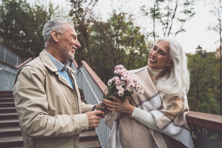 Întâlniri după 60 de ani intalniri dupa 60 de ani