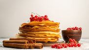 Rețetă de clătite de post cu apă plată. Ce ingrediente să adaugi pentru a ieși delicioase
