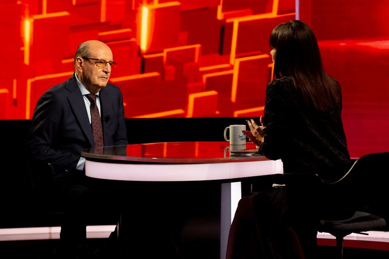 Dumitru Constantin Dulcan va fi invitat duminica aceasta la “40 de întrebări cu Denise Rifai” de la Kanal D Dumitru Constantin Dulcan va fi invitat duminica aceasta la “40 de întrebări cu Denise Rifai” de la Kanal D