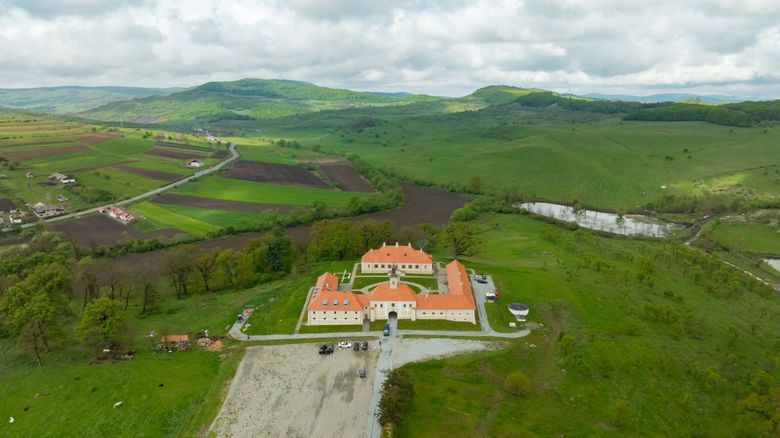 Sâmbătă, de la ora 14:45, la “ROventura”, Incursiune de poveste pe plaiuri transilvănene