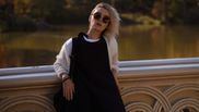 6 moduri de a purta o rochie maxi neagră