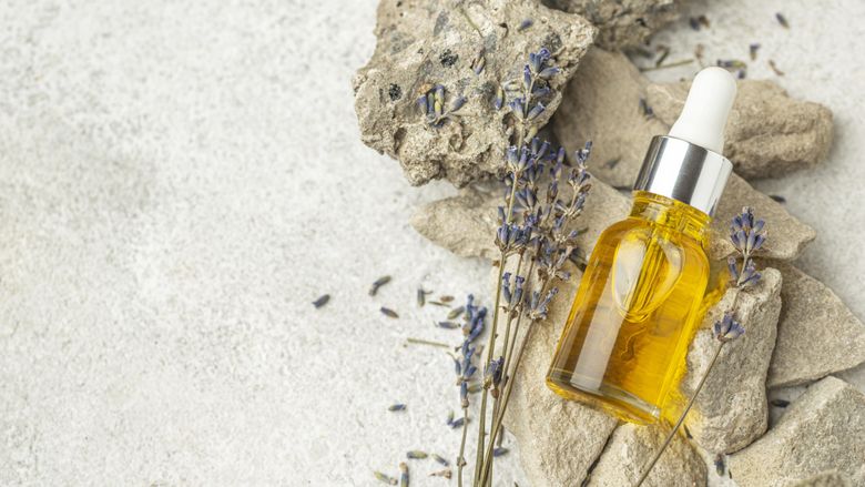 Relaxare naturală: Descoperă cele mai bune 7 uleiuri esențiale pentru ameliorarea anxietății și obținerea calmului uleiuri esentiale pentru anxietate