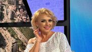 Cornelia Rednic și-a tăiat singură părul cu forfecuța de la unghii! Ce a determinat-o pe artistă să recurgă la acest gest