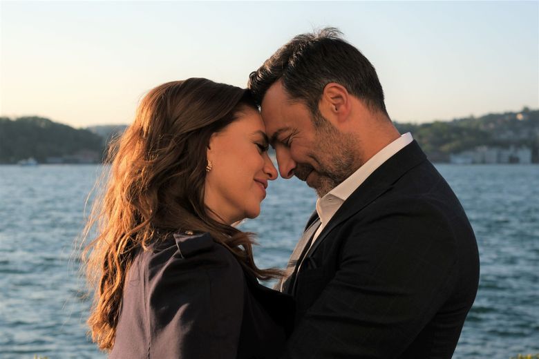BARIŞ KILIÇ, actorul din serialul “O dragoste”, mândru de rolul care i-a adus un public fidel și în România