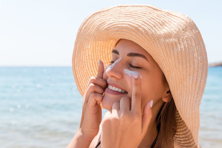 Care este cantitatea de cremă SPF pentru a asigura o protecție adecvată 