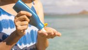 Care este cantitatea de cremă SPF pentru a asigura o protecție adecvată 