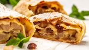 strudel cu mere