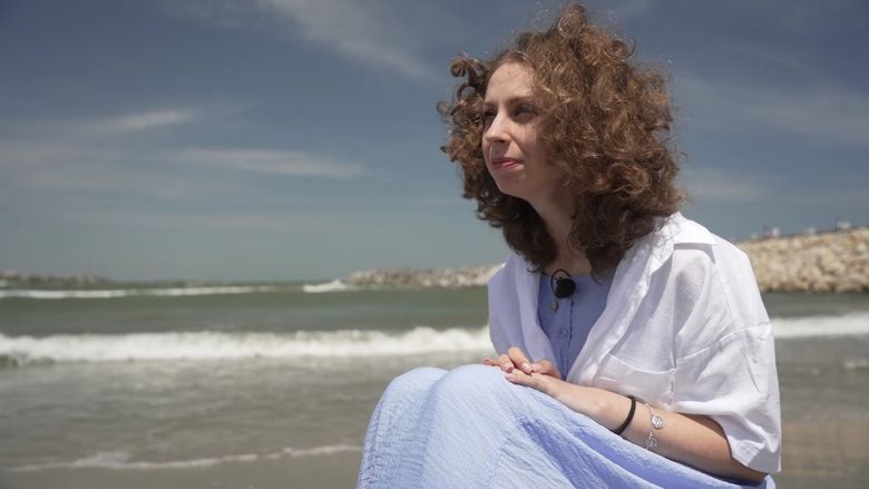 Duminică, de la ora 14:30, la “Asta-i România!”, Petra Pintilei – o viață plină de culoare, într-o lume “nevăzută” Duminică, de la ora 14:30, la “Asta-i România!”, Petra Pintilei – o viață plină de culoare, într-o lume “nevăzută”