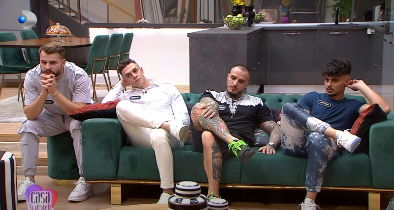 Băieți Casa Iubirii