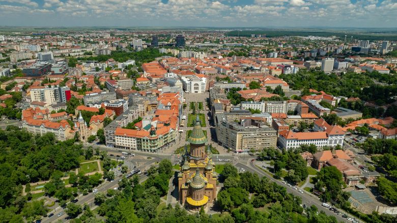Sâmbătă, de la ora 14:45, în ”ROventura”, Timișoara, un oraș de poveste Sâmbătă, de la ora 14:45, în ”ROventura”, Timișoara, un oraș de poveste