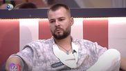 Gagea și Antoni își aruncă săgeți unul altuia