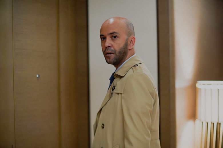 Cine îl interpretează pe soțul infidel în serialul “Tablou de familie”
