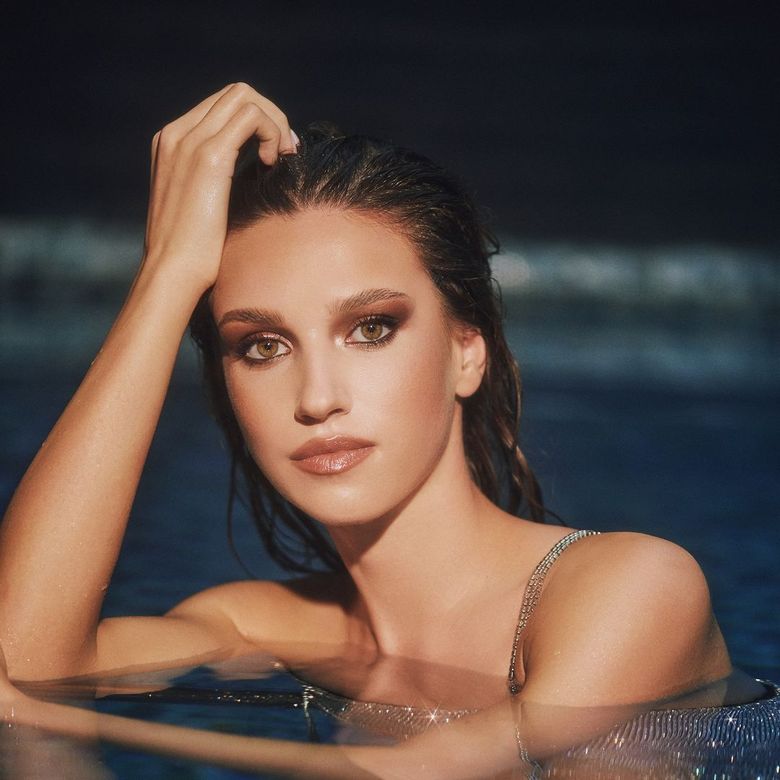 Cine este Ioana Ignat