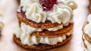 millefeuille cu crema de frisca