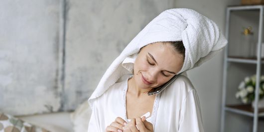 7 sfaturi de frumusețe care economisesc timp pentru femeile ocupate