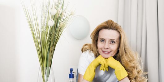 Cât de des trebuie să cureți lucrurile din casă. Sfaturi utile care o să te ajute să păstrezi curățenia în locuință