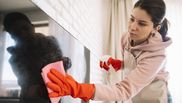 Cât de des trebuie să cureți lucrurile din casă. Sfaturi utile care o să te ajute să păstrezi curățenia în locuință
