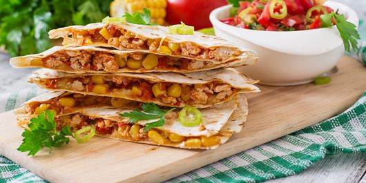 Quesadilla de pui. O masă rapidă și gustoasă!