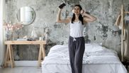 Cum să te trezești devreme în fiecare dimineață, fără să te simți obosit