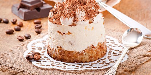 Mini Tiramisu. Servește-l pentru a încheia mesele de zi într-un mod rafinat și plăcut!