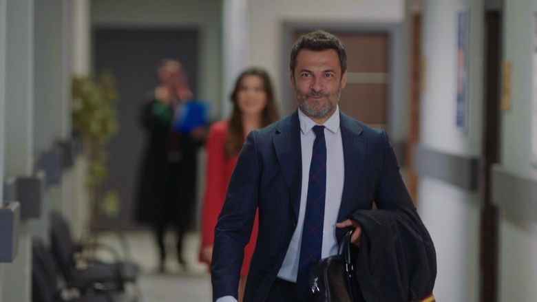 Azra, prinsă în ”capcană” de Efe Azra, prinsă în ”capcană” de Efe