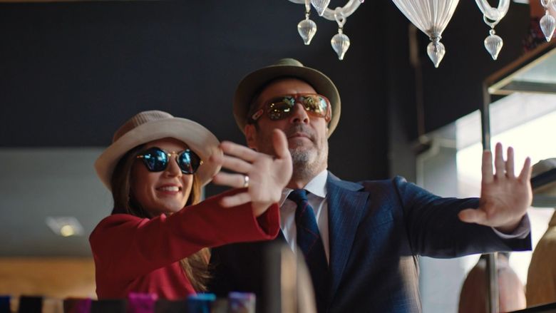 Azra intră în ”jocul” lui Efe Azra intră în ”jocul” lui Efe