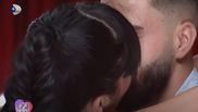Moldo și Teodora, sărut în camera roșie! Ce cadou i-a făcut concurentul Teodorei?