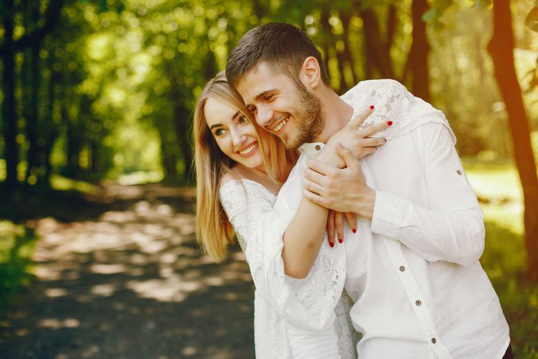 7 lucruri pe care fiecare cuplu ar trebui să le facă în fiecare an