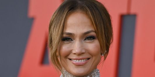 Ritualul de frumusețe al lui Jennifer Lopez, dezvăluit de make-up artistul său. 5 pași pe care vedetele îi urmează cu sfințenie