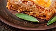 lasagna cu sos bolognese