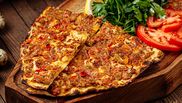 Rețeta Alinei Laufer de lahmacun