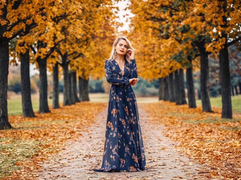 cum sa stilizezi o rochie maxi