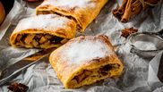 strudel cu mere