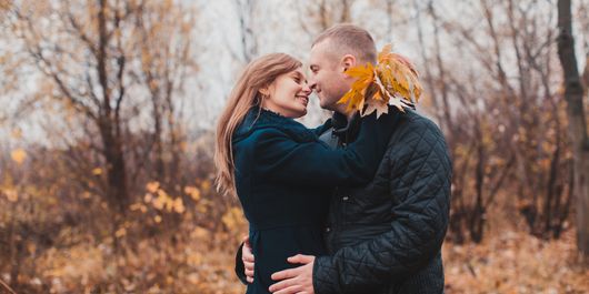 Cum să îi arăți partenerului de viață că îl iubești. Gesturile prin care se va simți apreciat și dorit