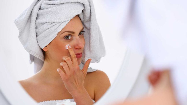 10 mituri despre ingrijirea tenului gras – Adevarul despre ingrijirea corecta a tenului cu exces de sebum 10 mituri despre ingrijirea tenului gras – Adevarul despre ingrijirea corecta a tenului cu exces de sebum