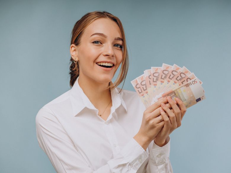 Horoscop 26 octombrie 2024. O zodie  se concentrează pe aspectele financiare