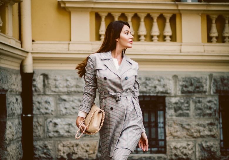 Toamna la birou – Ce ne pregătește acest sezon în materie de ținute office Toamna la birou – Ce ne pregătește acest sezon în materie de ținute office
