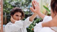 3 zodii care îți vor schimba mentalitatea în luna octombrie.