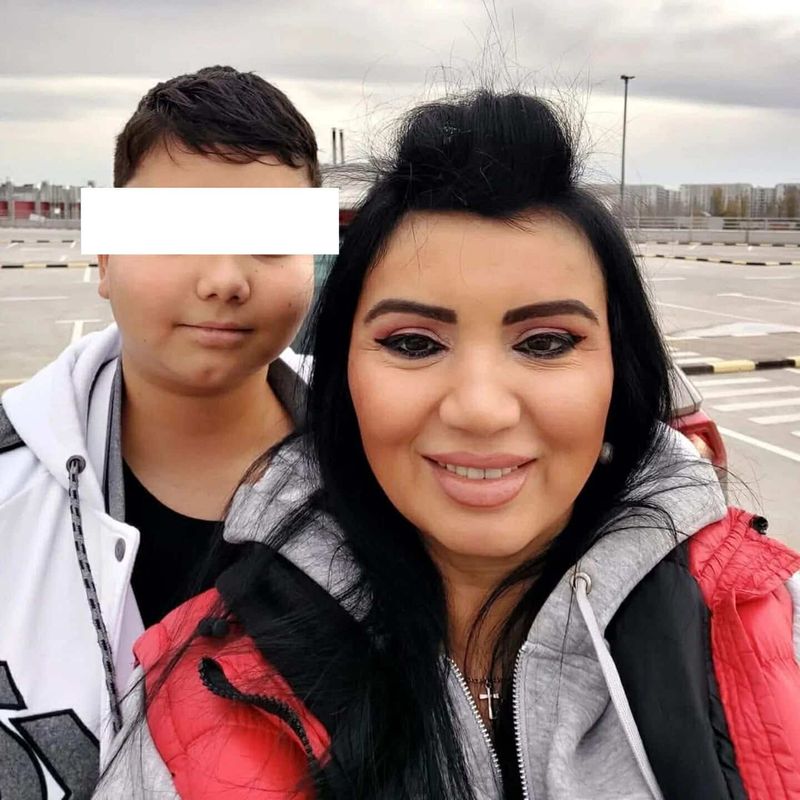 Adriana Bahmuțeanu și fiul ei