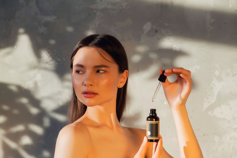 Remedii naturale pentru liniile fine