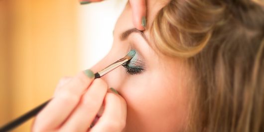 Machiaj pastelat pentru primăvară: Idei și trucuri pentru un look feminin