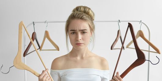 5 pași care te ajută să-ți organizezi mai bine garderoba