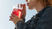 8 arome naturale pe care să le adaugi în apă și beneficiile acestora