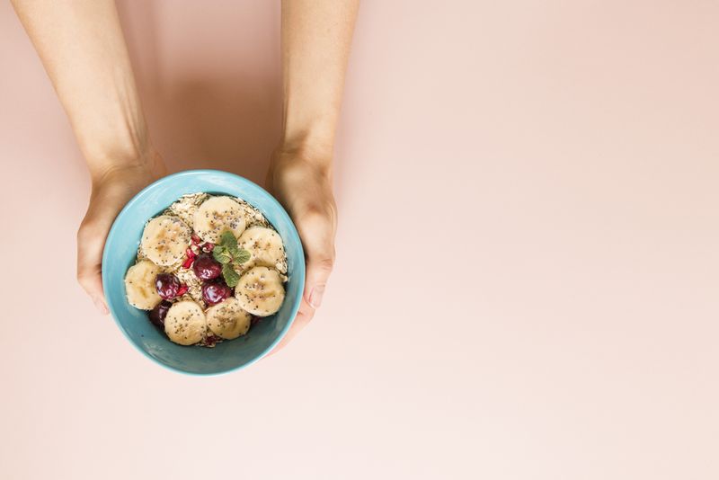 7 alimente care te pot ajuta după o zi de m&acirc;ncat nesănătos