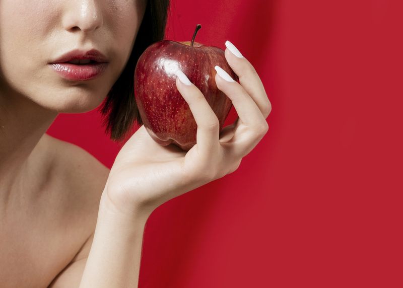 7 alimente care te pot ajuta după o zi de m&acirc;ncat nesănătos