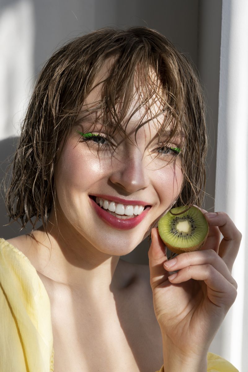 6 gustări pe care să le mănânci în dormitor pentru a nu lua kilograme în plus și a avea un somn odihnitor