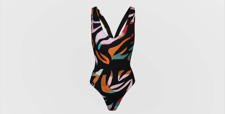 Tendințe modă 2025. Costumele de baie cu talie înaltă și cele dintr-o singură piesă s-au întors! Lasă-te și tu inspirată de frumusețea lor
