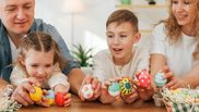 6  tradiții de Paște pe care să le încerci cu copiii tăi